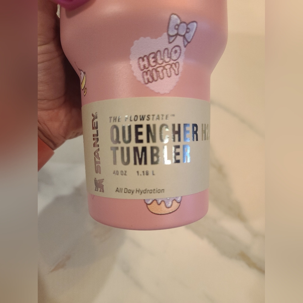 Stanley Pink Quencher H2.0 Tumbler - Picture 5 of 5
